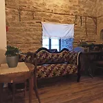 Boutique Praga Gjirokastër