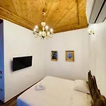 Boutique Praga Hotell 3*