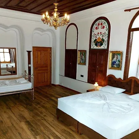 Hotel Boutique Praga 3*