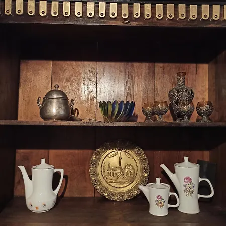 Boutique Praga 3* Gjirokastër