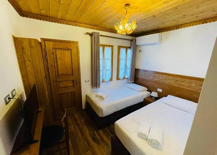 Boutique Praga Hotel Gjirokaster