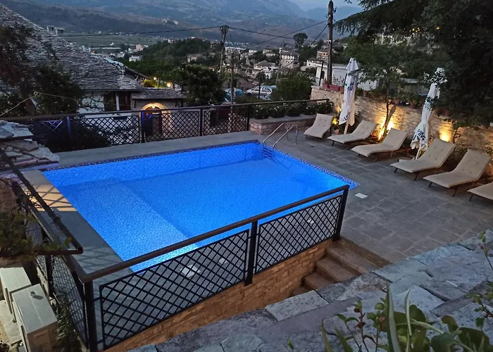 Boutique Praga 3* Gjirokaster